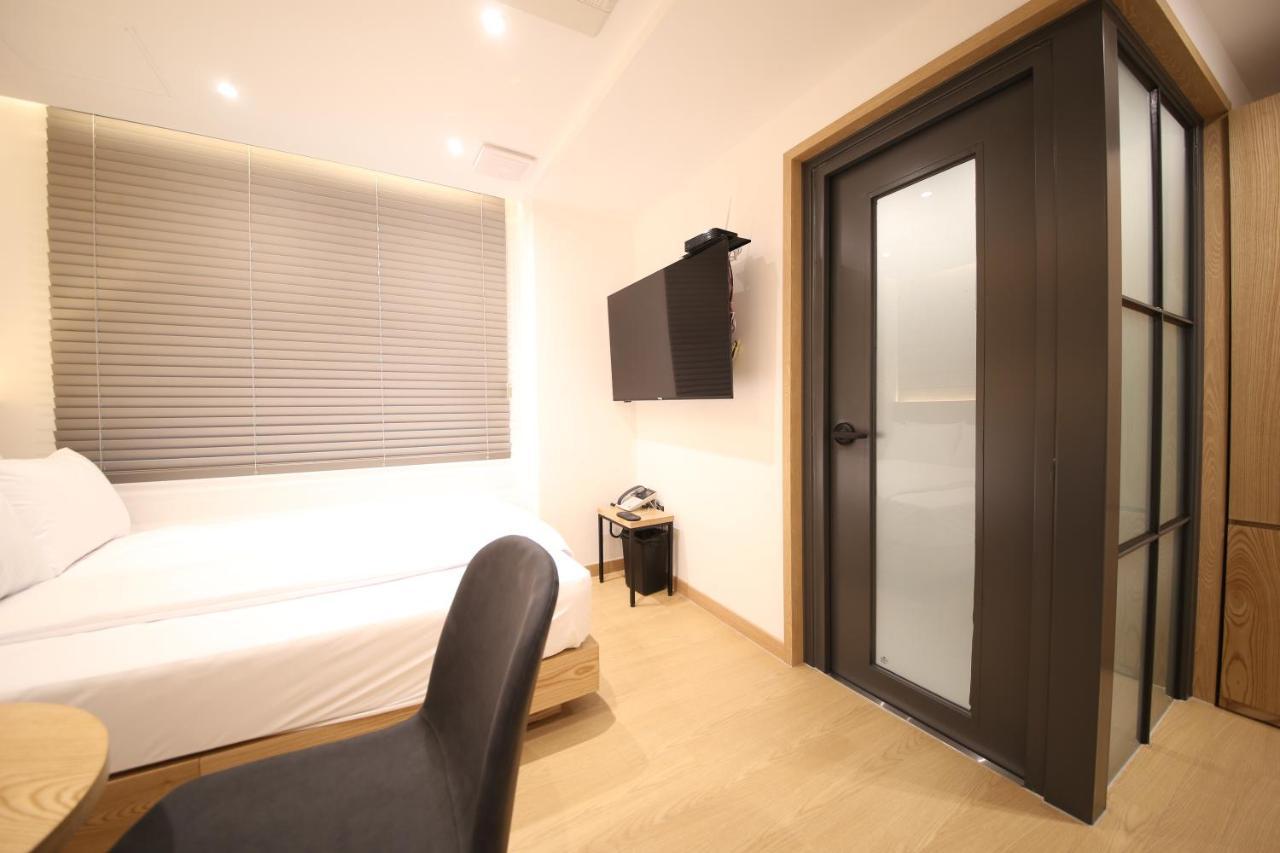 Hotel Vantt Gwangju Metropolitan City Екстер'єр фото