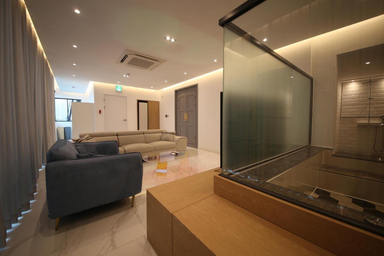 Hotel Vantt Gwangju Metropolitan City Екстер'єр фото