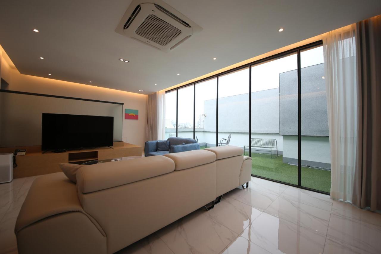 Hotel Vantt Gwangju Metropolitan City Екстер'єр фото