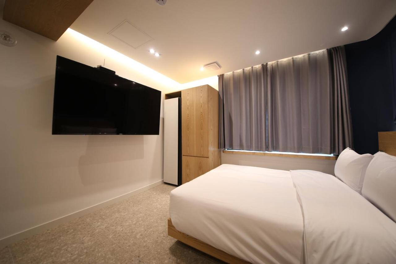 Hotel Vantt Gwangju Metropolitan City Екстер'єр фото