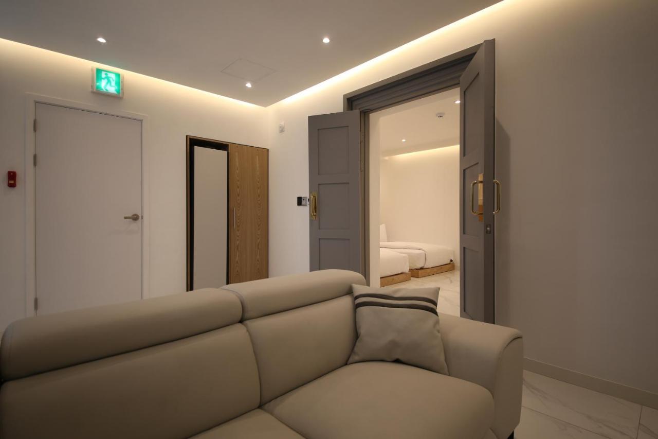 Hotel Vantt Gwangju Metropolitan City Екстер'єр фото