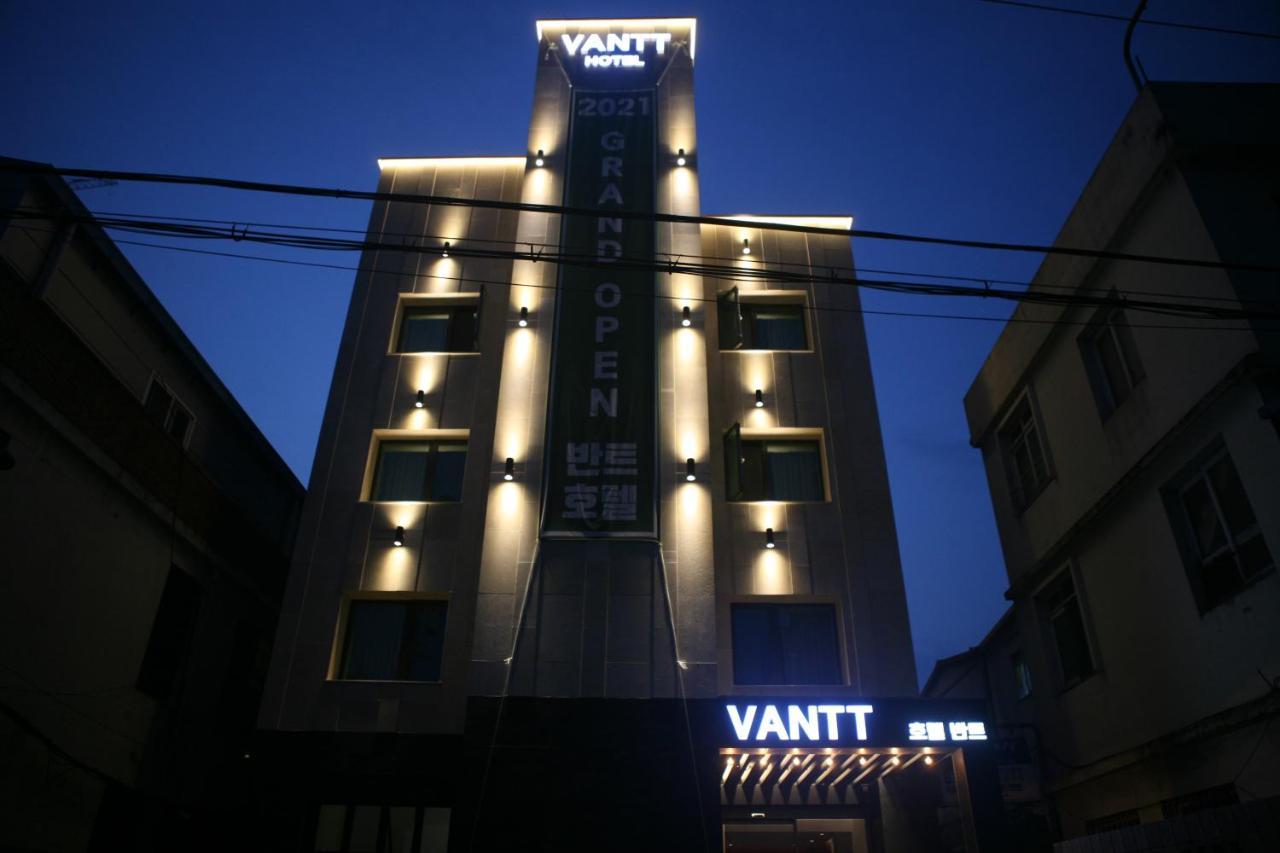 Hotel Vantt Gwangju Metropolitan City Екстер'єр фото